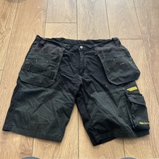 Dewalt black pro stretch work shorts size 36 holster pockets 36”