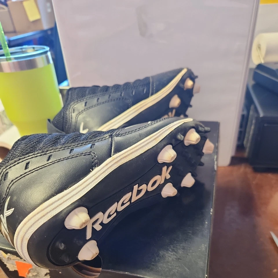 Zapatos de fútbol americano Reebok Jr Audible MID MR7 botines talla 10 con caja Foto 4 de 4