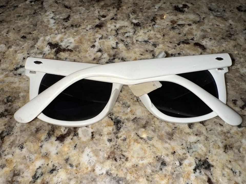 Gafas de sol polarizadas TAIWÁN protegen 100 % UVA y UVB marco blanco hombres mujeres NUEVO Foto 3 de 4