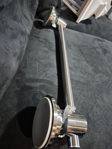 Suction Cup Extendable 17-29" Stainless Steel Towel Bar (Chrome Plating) - Picture 3 of 3