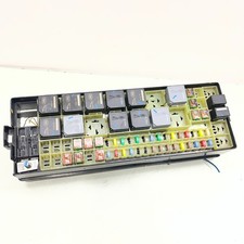 2013-2017 Range Rover SPORT L405 L495 ENGINE FUSE BOX DISTRIBUTION MODULE OEM
