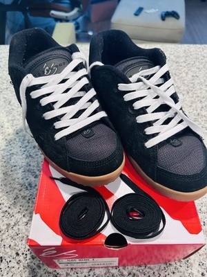 ES Footwear One Nine 7 Size 9.5 Men s BLACK w/ GUM SOLE * See Description *