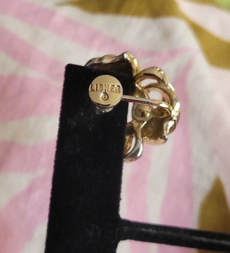 Pendientes de rosca vintage Lisner tono dorado Foto 4 de 4