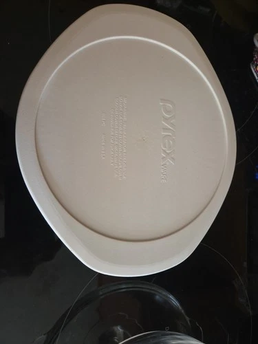 Pyrex  024-PC Replacement Lid ONLY White fits 2L glass bowl USA