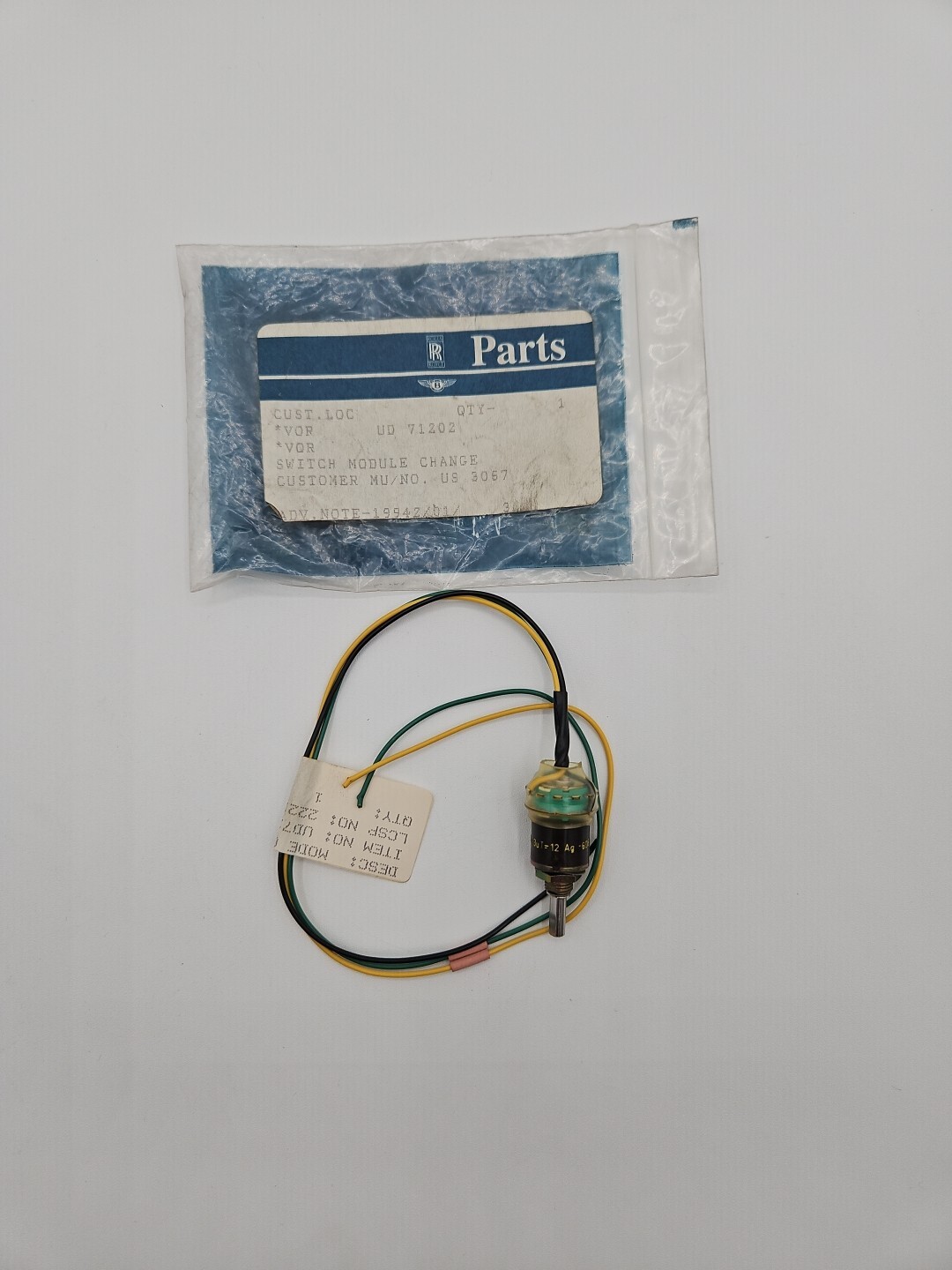 BENTLEY & ROLLS ROYCE SWITCH MODULE CHANGE (UD71202)