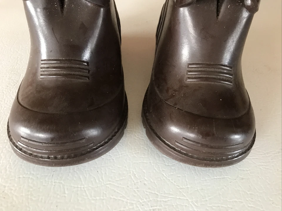 Винтажные ботинки коричневые литые конструкция резиновые дождевая грязь малыш размер 8 сделано в США - Изображение 3 из 4