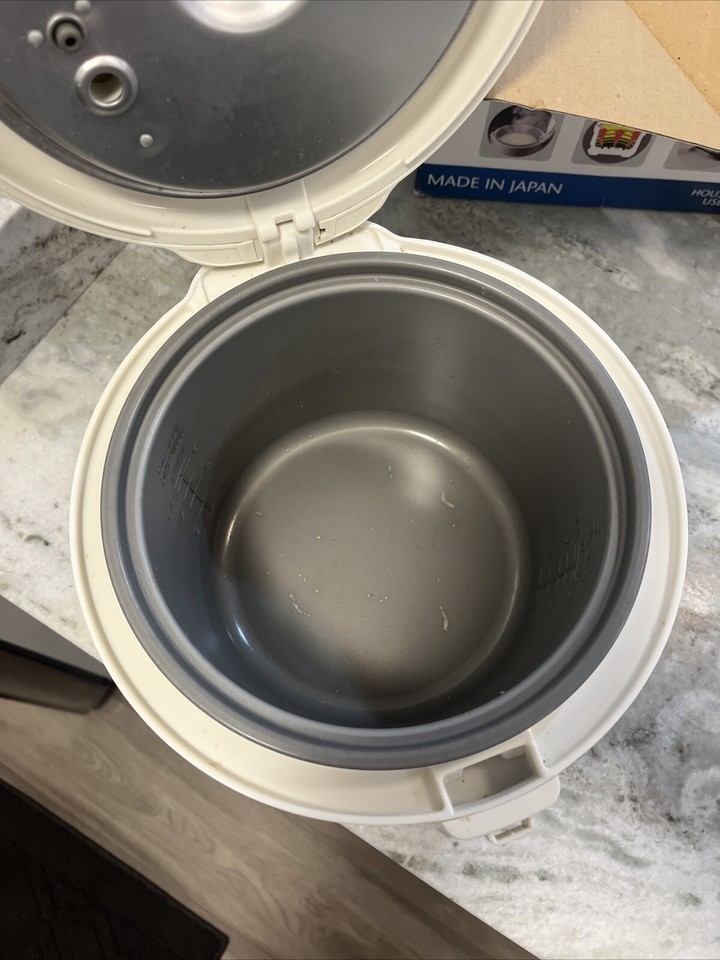 Tiger JNP1000 5.5 Cup Rice Cooker and Warmer Floral White Tested Works