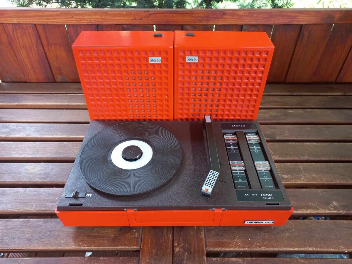 Platine tourne-disques - THOMSON TT300 - Tete de lecture Audio-Technica AT3600L - Bois et noir