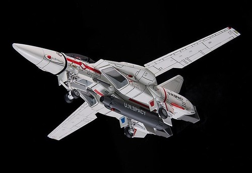 MAX FACTORY 1/72 PLAMAX VF-1J Fighter Valkyrie Vermilion Squadron Hikaru Ichijou - Picture 3 of 8