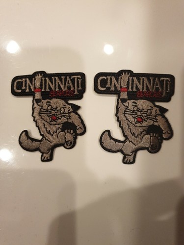 (2) University Of Cincinnati Bearcats Embroidered Iron On Patches 2.5” X 2”