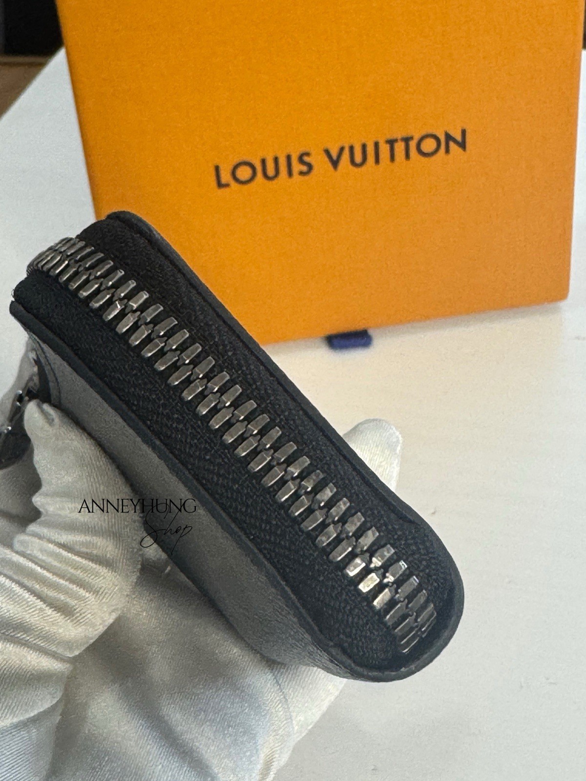 Authentic Louis Vuitton Monogram Eclipse Coin Cas… - image 5