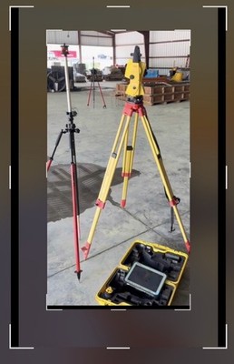 Leica icon ICR55 rts, tablet w/ icon software, 360 Prism & Pole, Case connectors