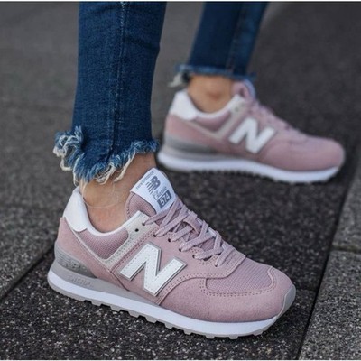 New Balance Women display picture 1