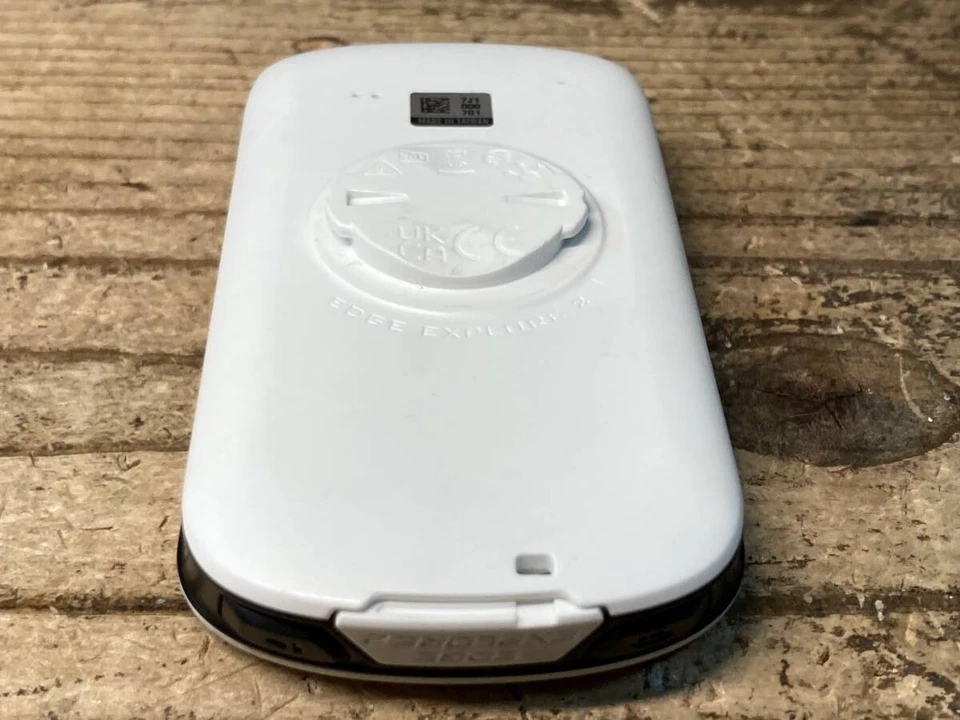 GARMIN EDGE EXPLORE2 Cycling Computer with Navigation /Mount /Charging Cable - Image 3 of 4