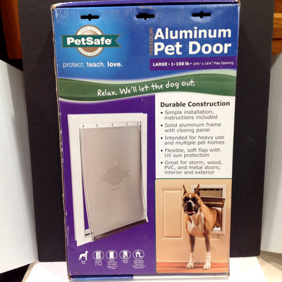 NEW PetSafe PPA00-40861 Aluminum Pet Door Large Flap Opening 1-100 lb Dogs Cats