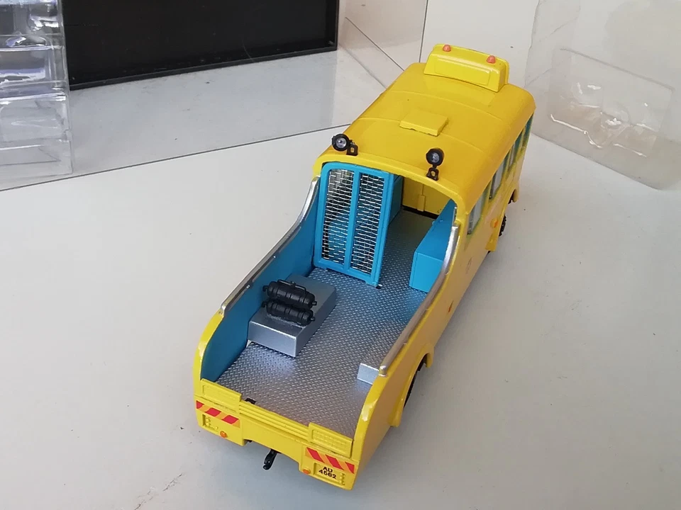 CORGI CAMION DI SERVIZIO MANUTENZIONE DI LINEA 1/76 INTERAMENTE IN METALLO-22 - Immagine 4 di 4
