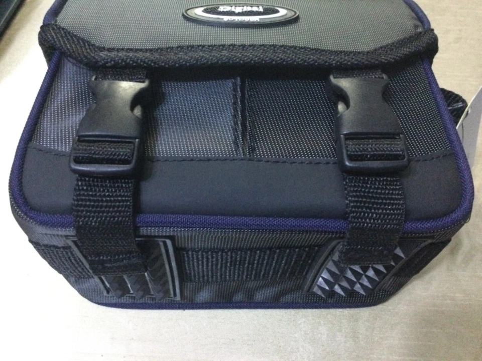 Camera bag with shoulder strap-Sat Nav Case Hard Carry Case GoPro Travel Bag  - Image 4 of 4