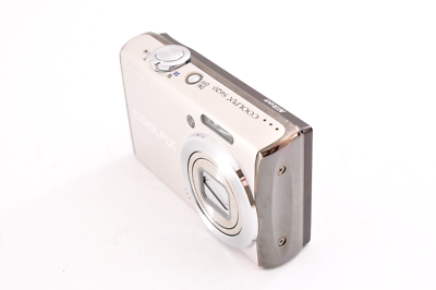 Nikon COOLPIX S620 silver 12.2MP Digital Camera NM- from Japan SB