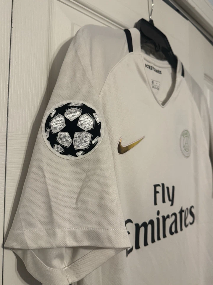 Size L, Di Maria, 16/17 PSG Third Jersey, Champions League Edition - Image 4 of 4