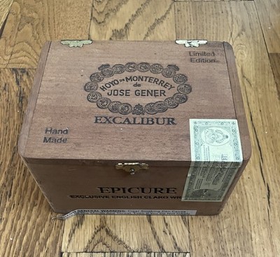 HOYO De MONTERREY De JOSE GENER EXCALIBUR EPICURE EMPTY CIGAR BOX 6x4.5x3.5''