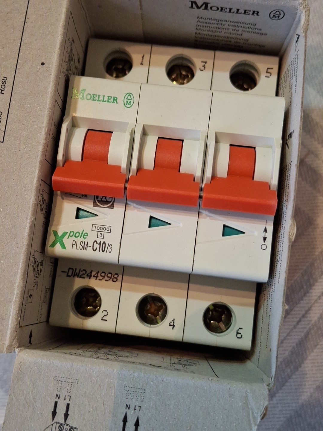 Eaton / Moeller X Pole - PLSM-C10/3-DW - 10a Type C Triple Pole MCB