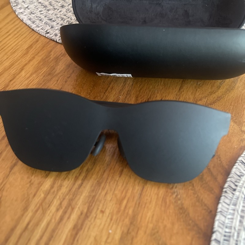 XREAL Air 2 Pro Smart Glasses with Case, Model Air 2 Pro, MPN Air 2 Pro
