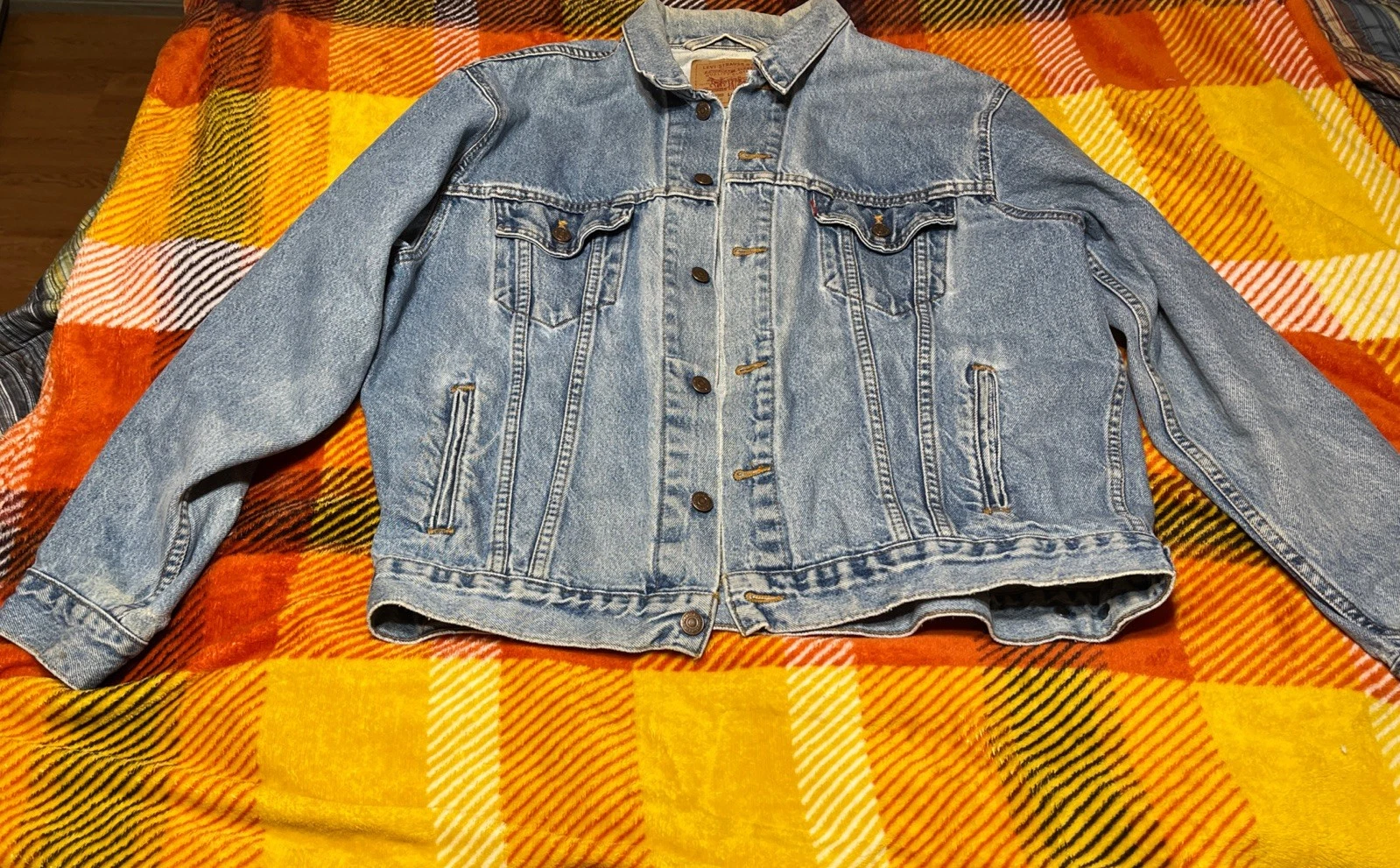 Levi Strauss & Co Vintage Denim Trucker Jacket Blue, Large, Made in USA