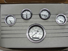 Stewart Warner 82229 Clasic Wings 5-pc Gauge Set White New In Box Stewart Warner 82229 Clasic Wings 5-pc Gauge Set White New In Box