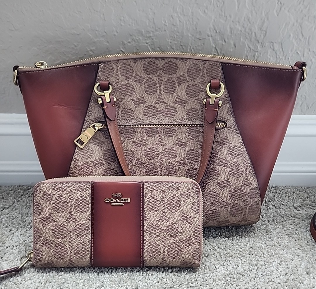 Coach Signature Canvas Bag & Wallet Set NWT &ndash; Beige Brown &ndash; Gold Hardware &ndash;