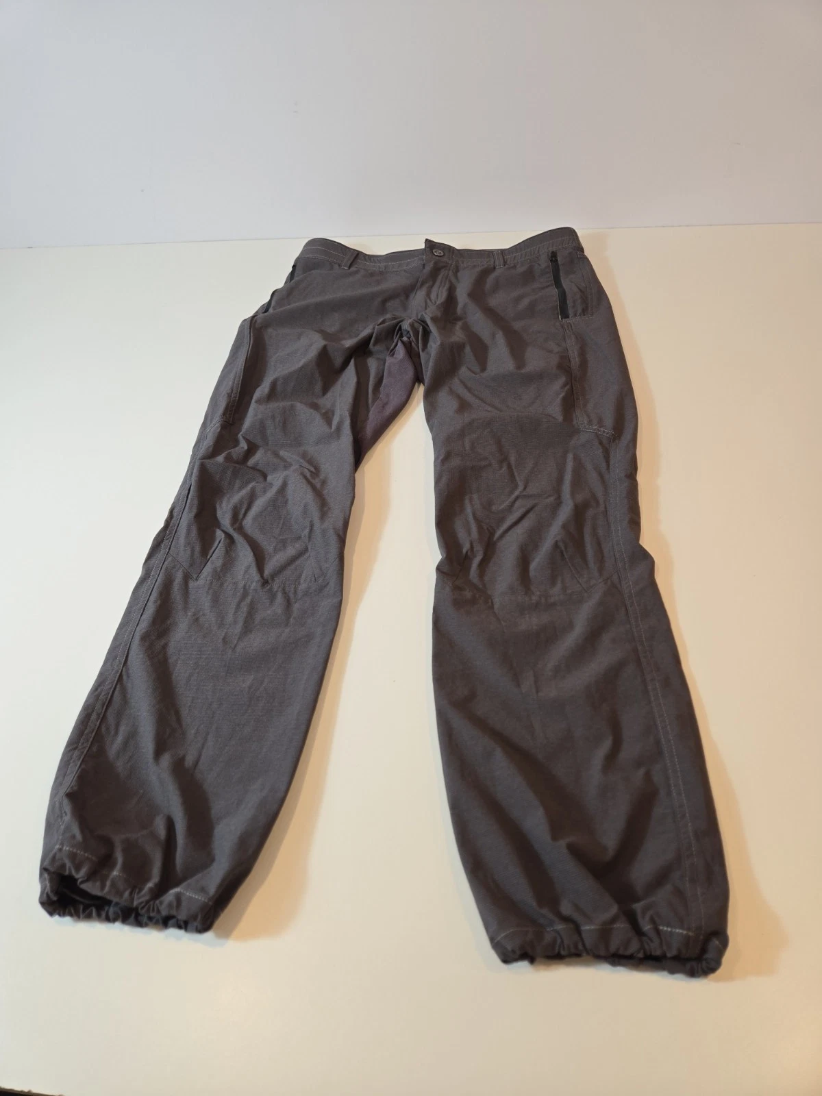KUHL Avengr Pants Lightweight Ripstop Stretch Hiking 36x32 Mens Grey Outdoors