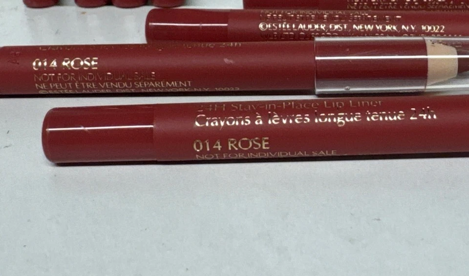 Lápiz delineador de labios 10 Estee Lauder Double Wear Stay In Place 014 rosa tamaño de viaje Foto 4 de 4