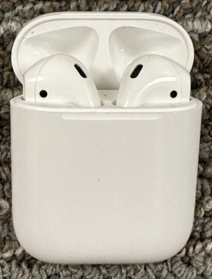 Apple AirPods 第1世代 Apple AirPods 1st Generation – TheRightOne