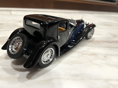 1930 Bugatti Royale Napoleon / Franklin Mint 1/24 - Black