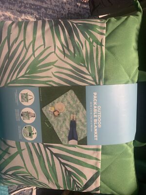 BHF Pendleton Outdoor Packable Blanket 60''x72'' Large Outside Pockets Green Palms