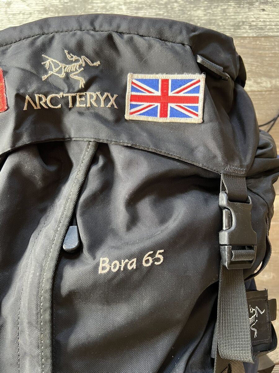 1990s ARC'TERYX Bora 65 Backpack Blue Black Made In Canada 1990s ARC'TERYX Bora 65 Backpack Blue Black Made In Canada
