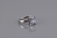 Sterling Silver Emerald Cut Purple Amethyst Solitaire Band Ring 925 Sz: 7