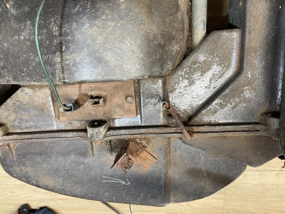 Cargador GTX 1972 B-BODY caja térmica sin aire acondicionado para piezas restauración no completa 1971 Foto 3 de 4