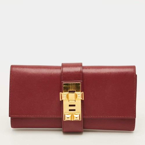 Hermes Medor 23 Ruby Swift Leather Clutch