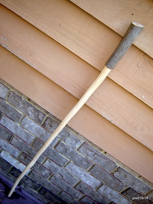 cured/economy HICKORY HIKING trekking/walking stick w/bark handle~strong/sturdy