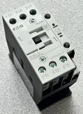 NEW Eaton XTCE018C10TD FVNR IEC Contactor 18A 24-27 Vdc 3P   DILM17-10 (RDC24)