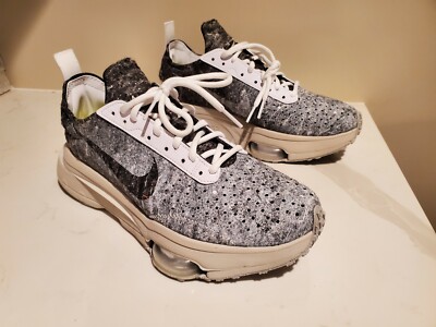 Nike WMNS Air Zoom Type White Light Bone Black SIZE 8.5