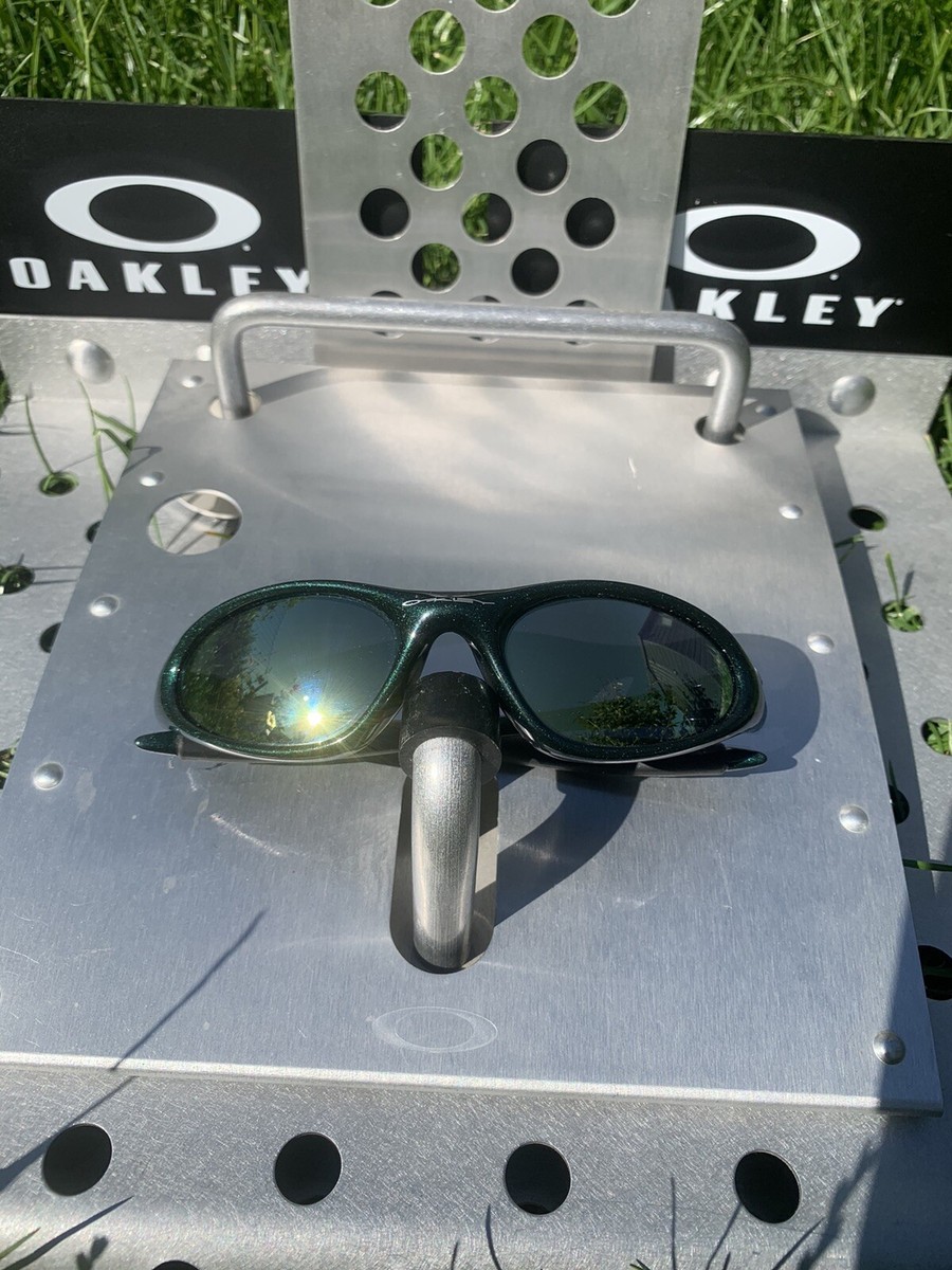 Authentic Rare Oakley Minute Green Glitter Frame Mint Condition