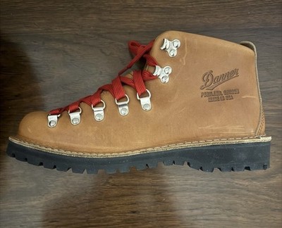 Danner Mountain Light Women's Hiking Boot - Broun, Size 10, Medium