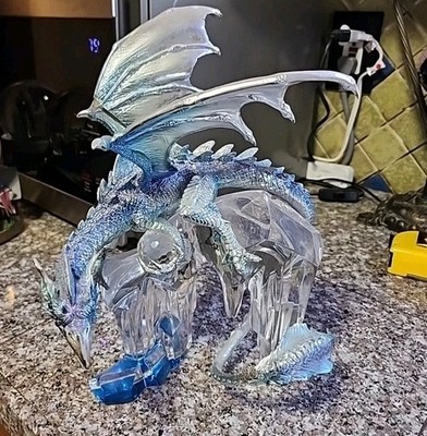 Large Vintage Franklin Mint Blue Crystal Mystical Dragon - 10