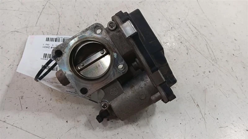 Válvula de acelerador del cuerpo del acelerador 2 puertas 1,4 L para FIAT 500 12-17 Foto 3 de 4