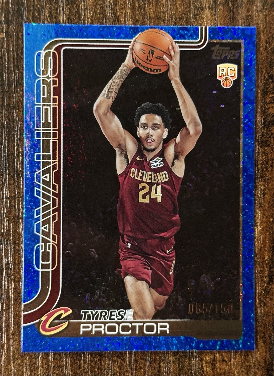 🔥📈 2025-26 Topps Basketball #250 Tyrese Proctor RC Blue Glitter /150 Cavaliers