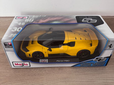 Maisto Ferrari F80 1:18 Scale Diecast Special Edition Model Car