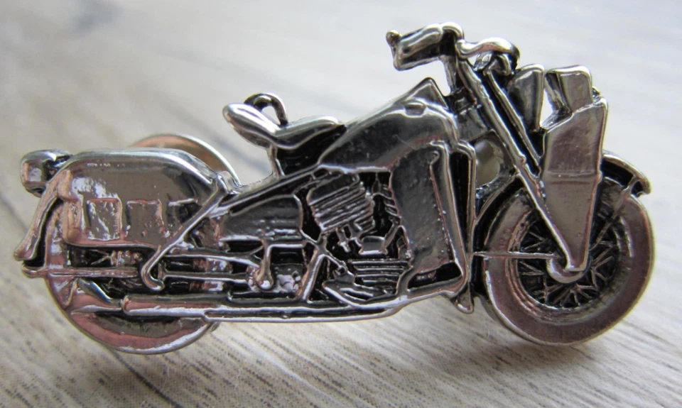 HARLEY DAVIDSON - Pin / Pins: - Oldtimer - Reliefoptik - Motorcycle - Kult