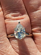 Pear 2.00Ct Diamond 14K White Gold Solitaire Engagement Ring Simulated Size 5.5