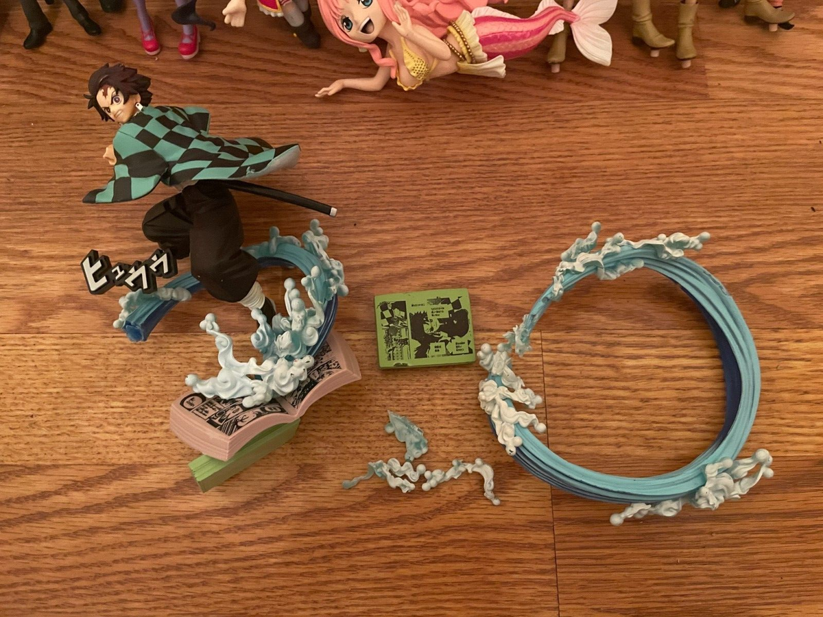Random Anime Broken/Scuffed/Missing Stands and Accessories No Box